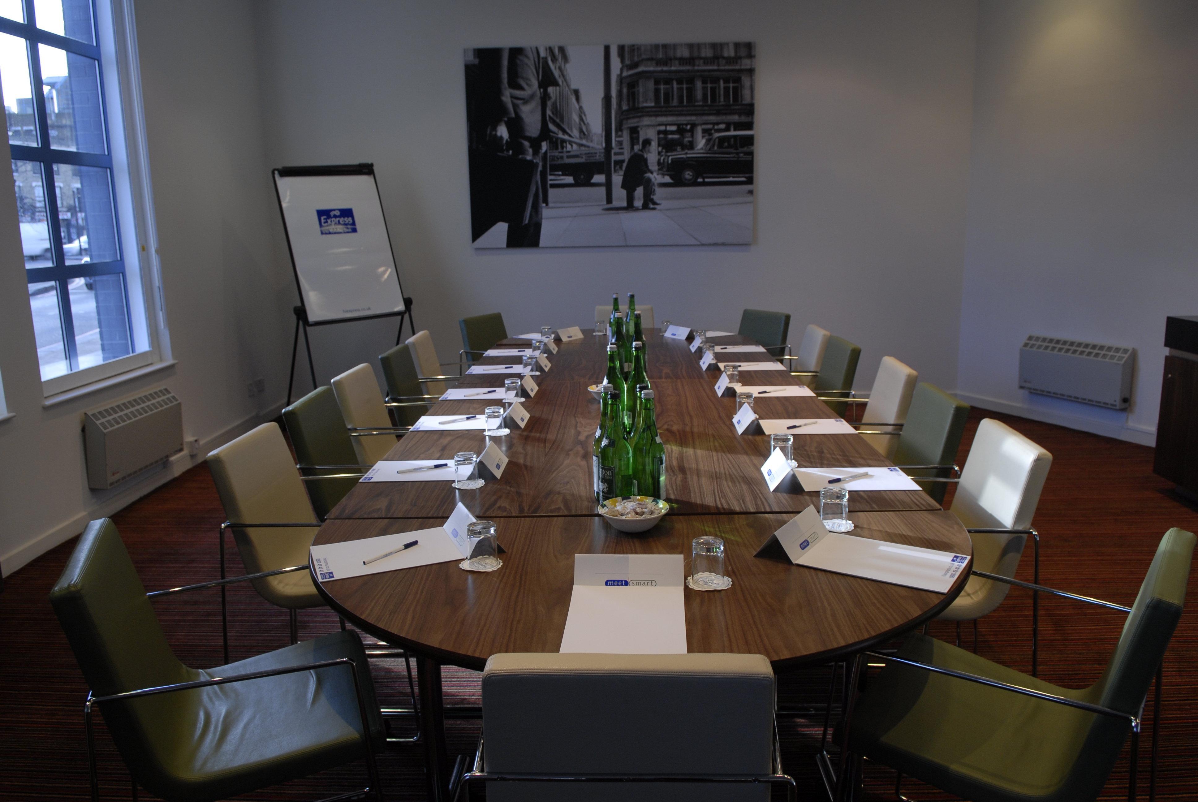 Hotel Express City, An Ihg Londres