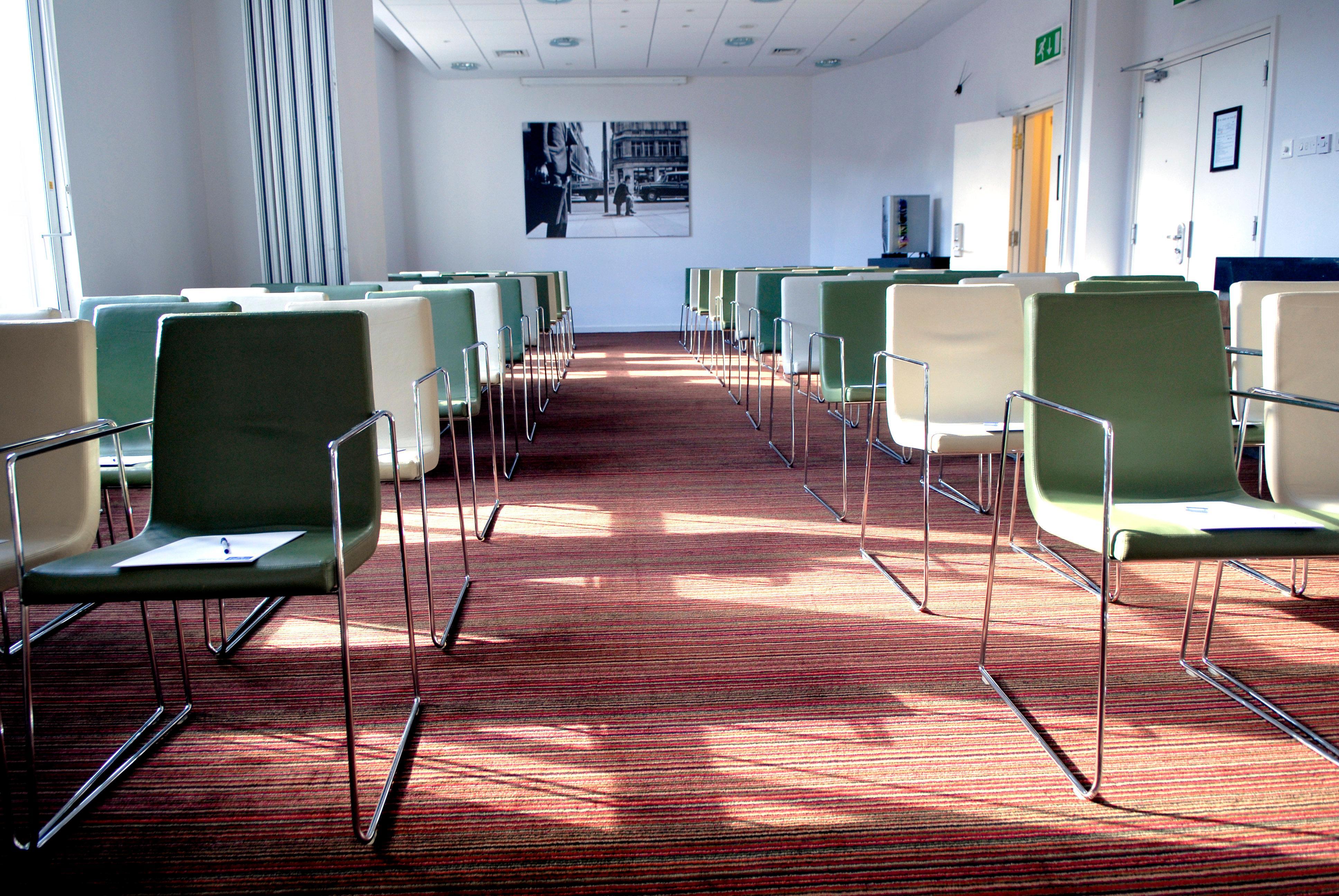 Express City, An Ihg Londres