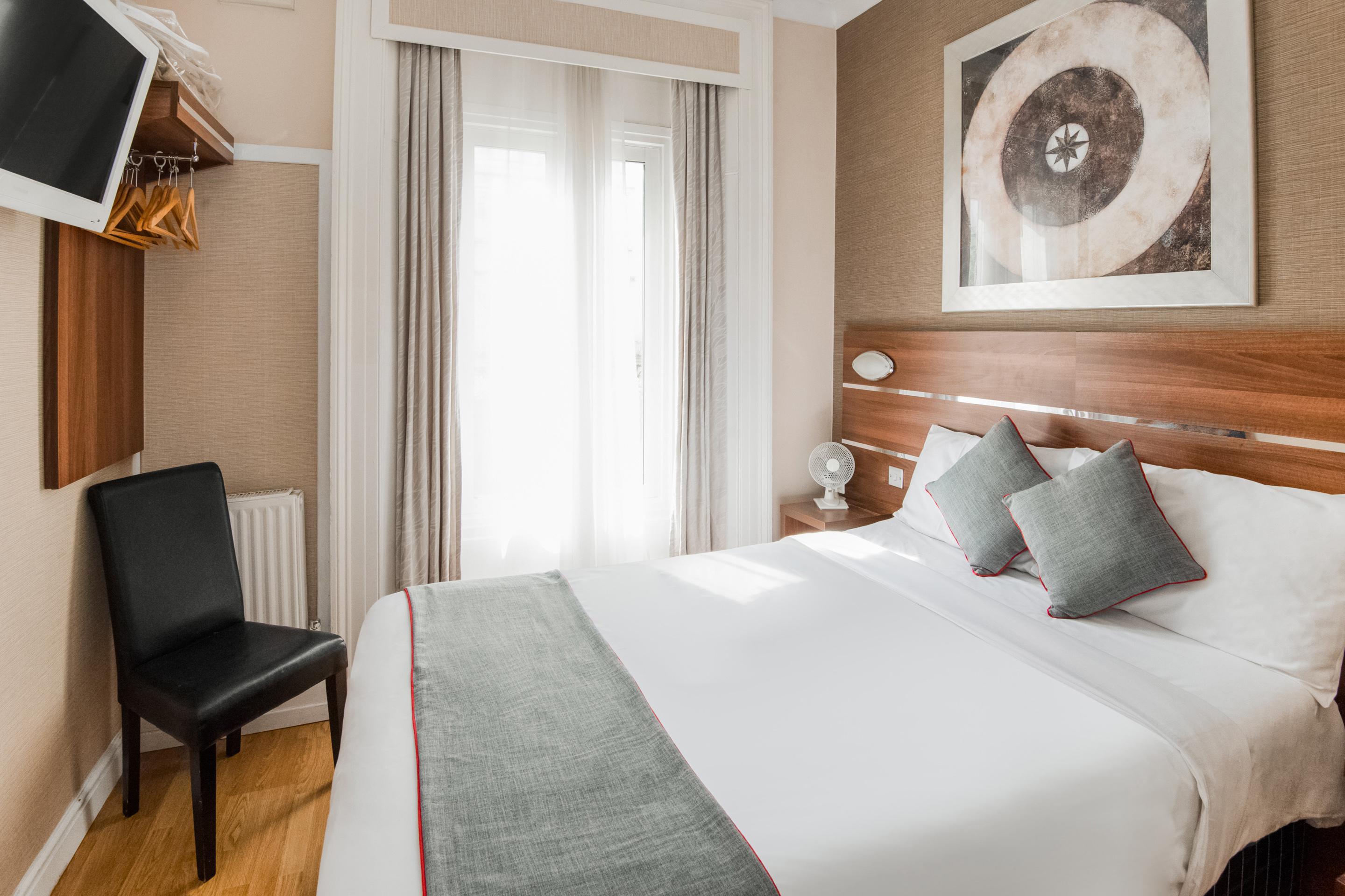 Hotel Huttons Hotel, Victoria