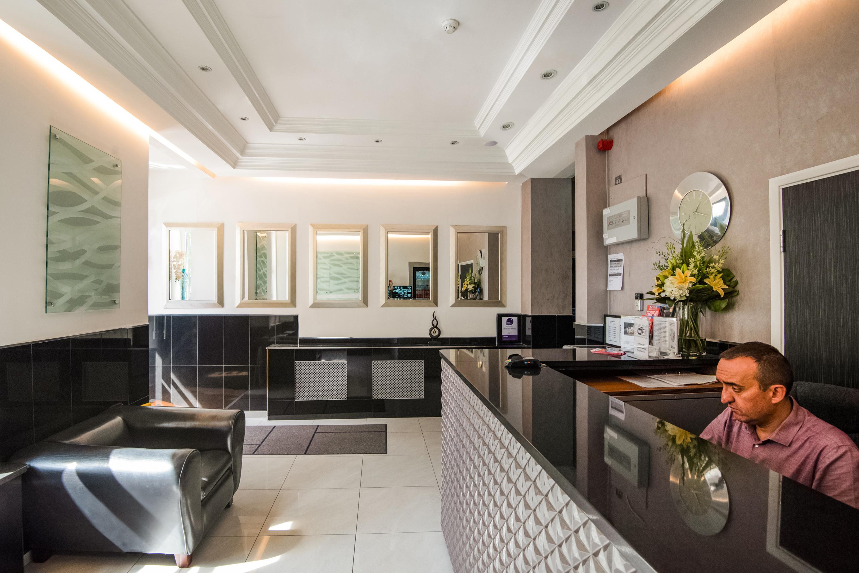 Hotel Huttons Hotel, Victoria 3*