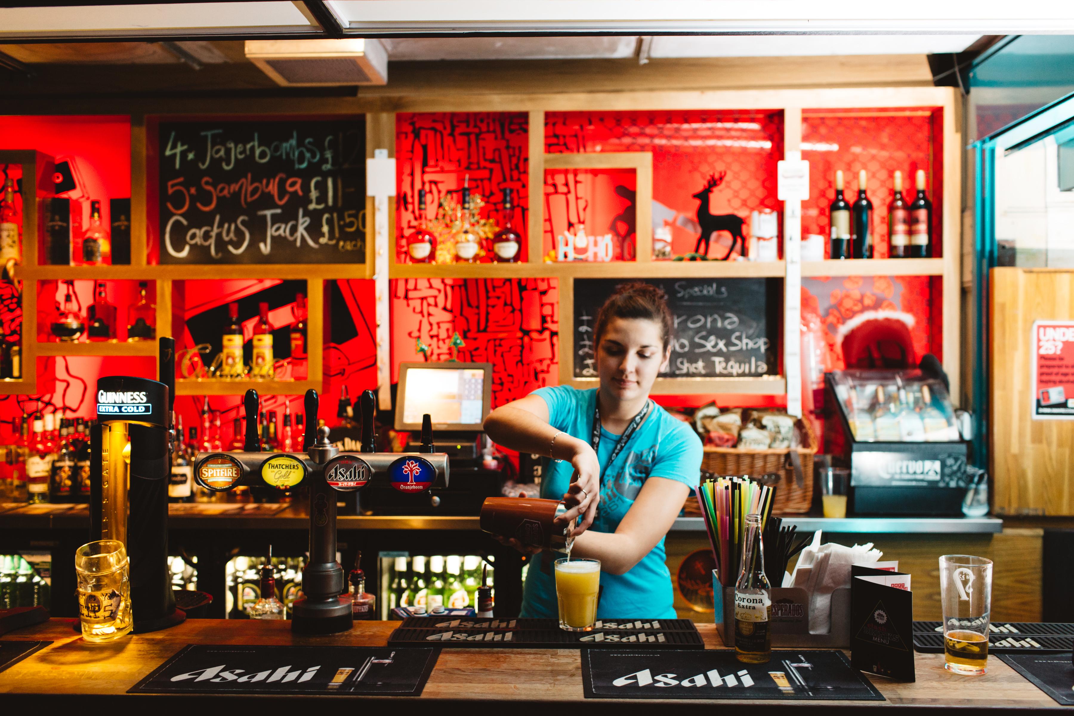Clink78 Hostal Londres