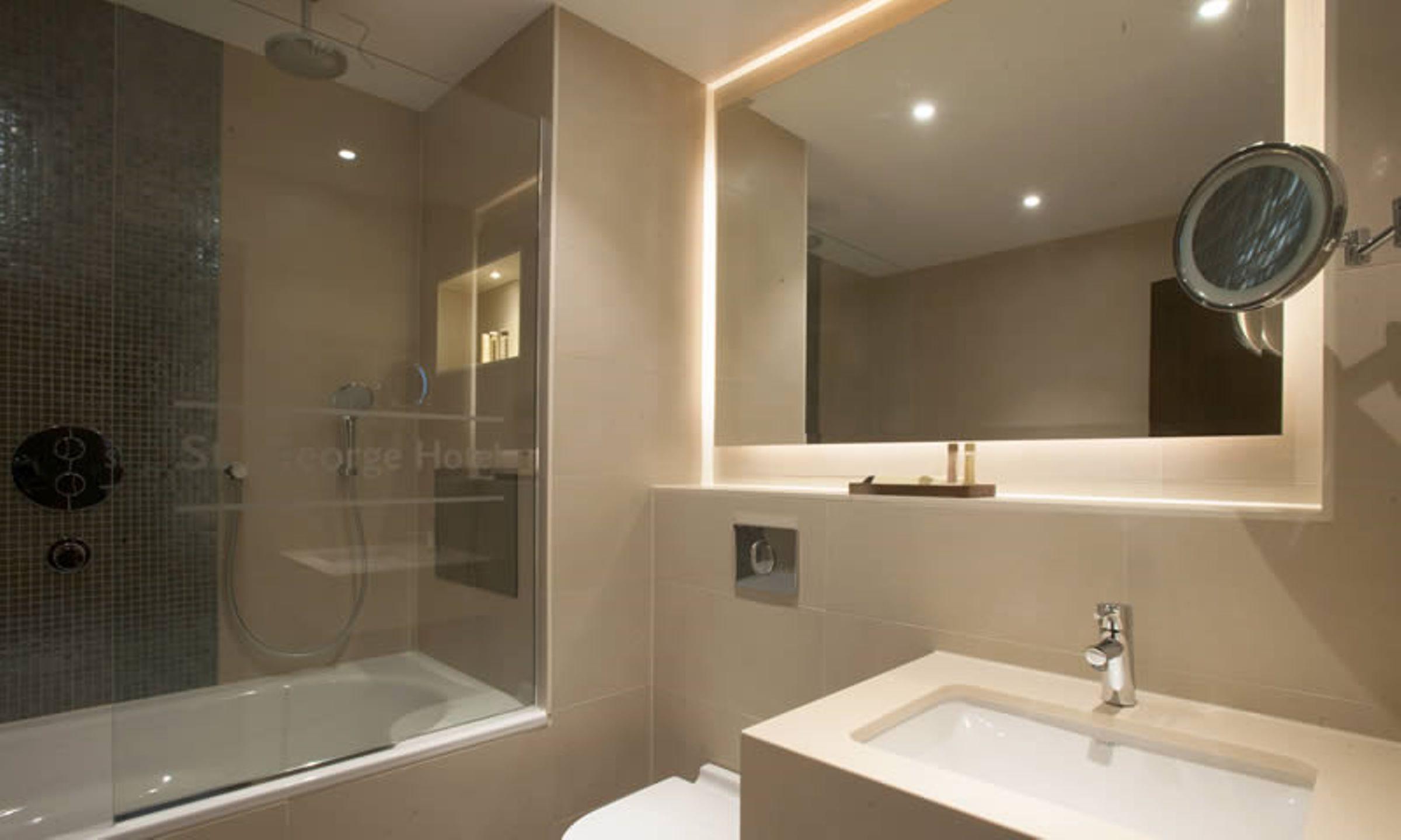 Hotel St George's - Wembley Londres