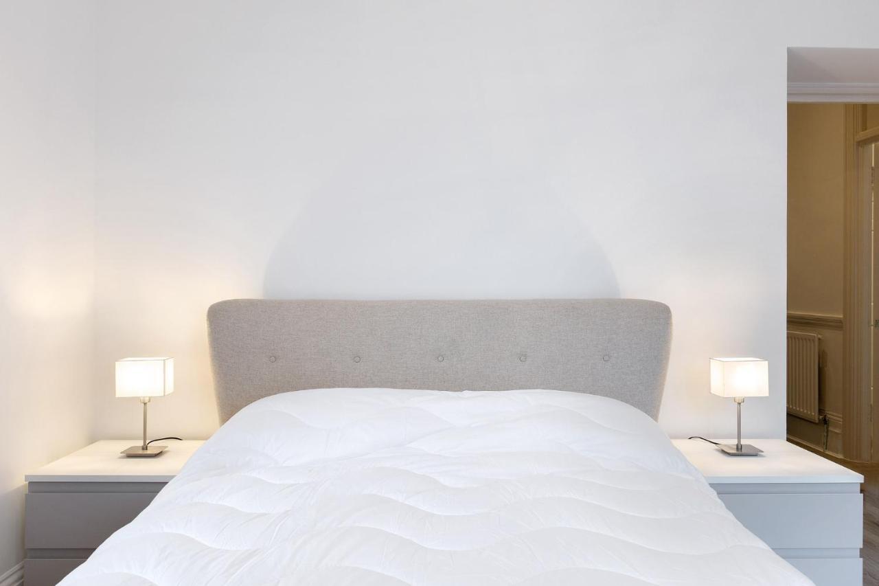 Apartment Elegant 2 Bedrooms In Chelsea With Patio