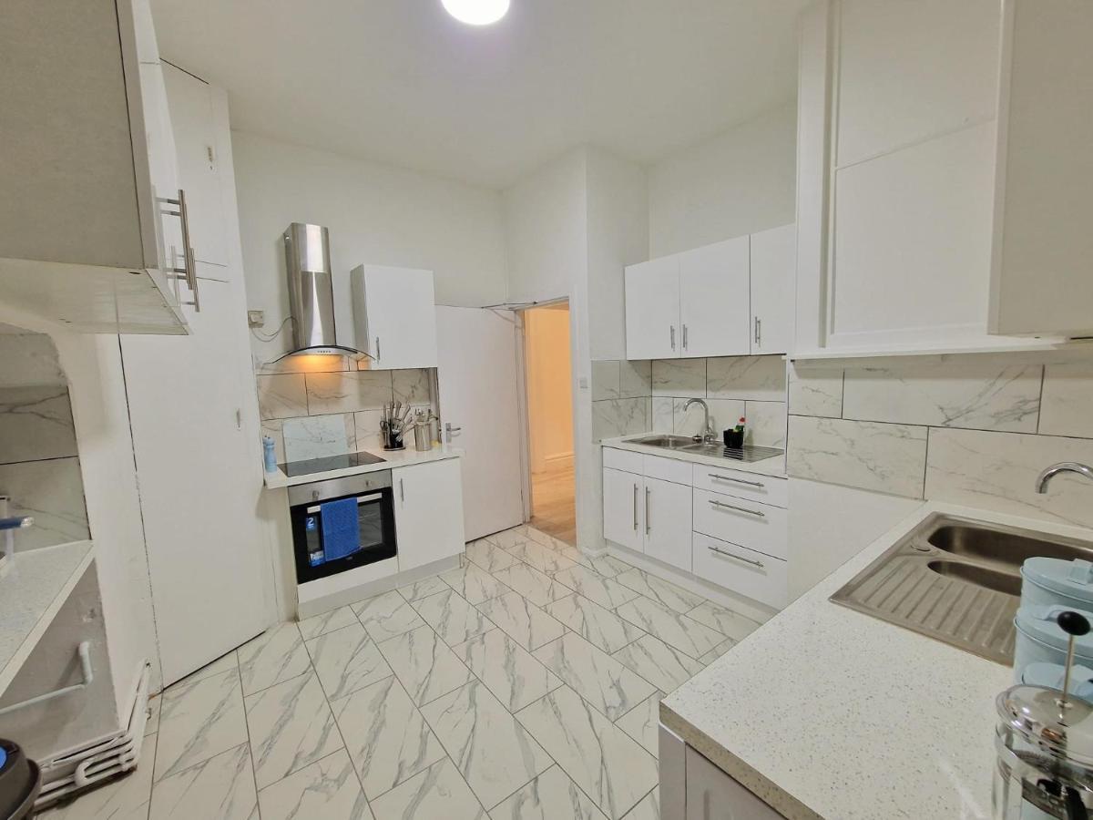 Spacious 4 Bedrooms For 10 Near Marble Arch Londres