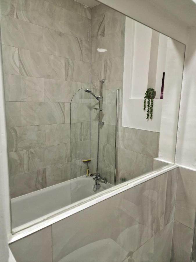 Spacious 4 Bedrooms For 10 Near Marble Arch Londres