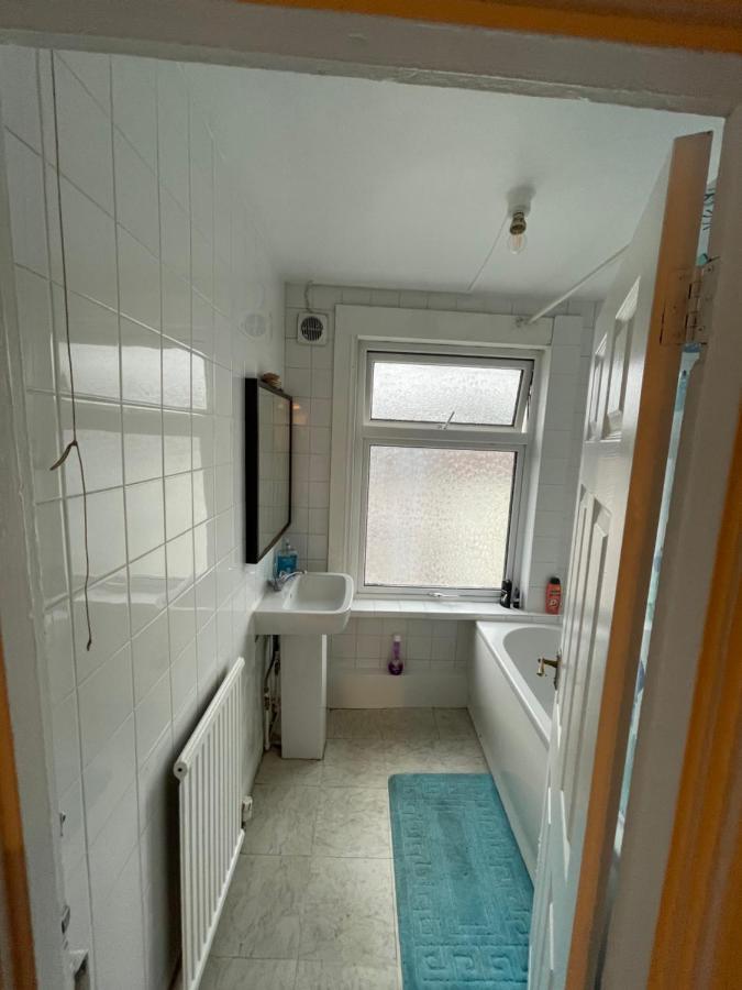 Elmdene Road Homestay London