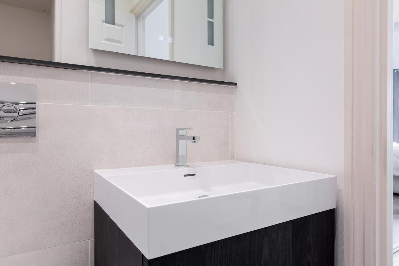 Apartment Elegant 2 Bedrooms In Chelsea With Patio *