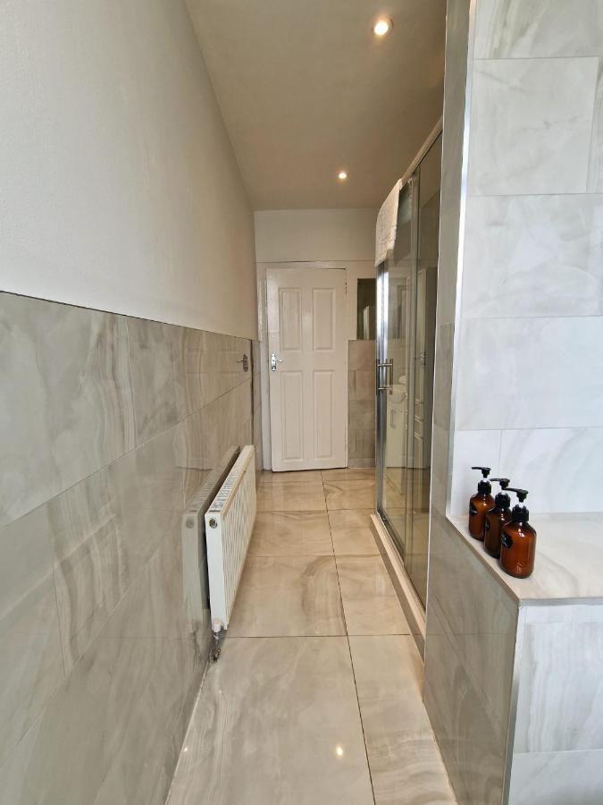 Spacious 4 Bedrooms For 10 Near Marble Arch Apartamento