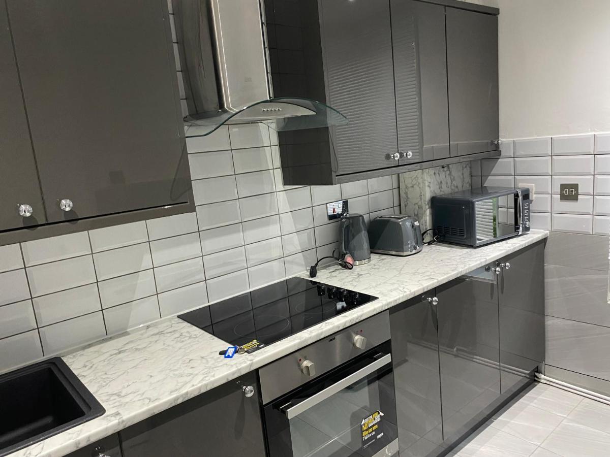 Luxurious 2-bed In Woolwich *