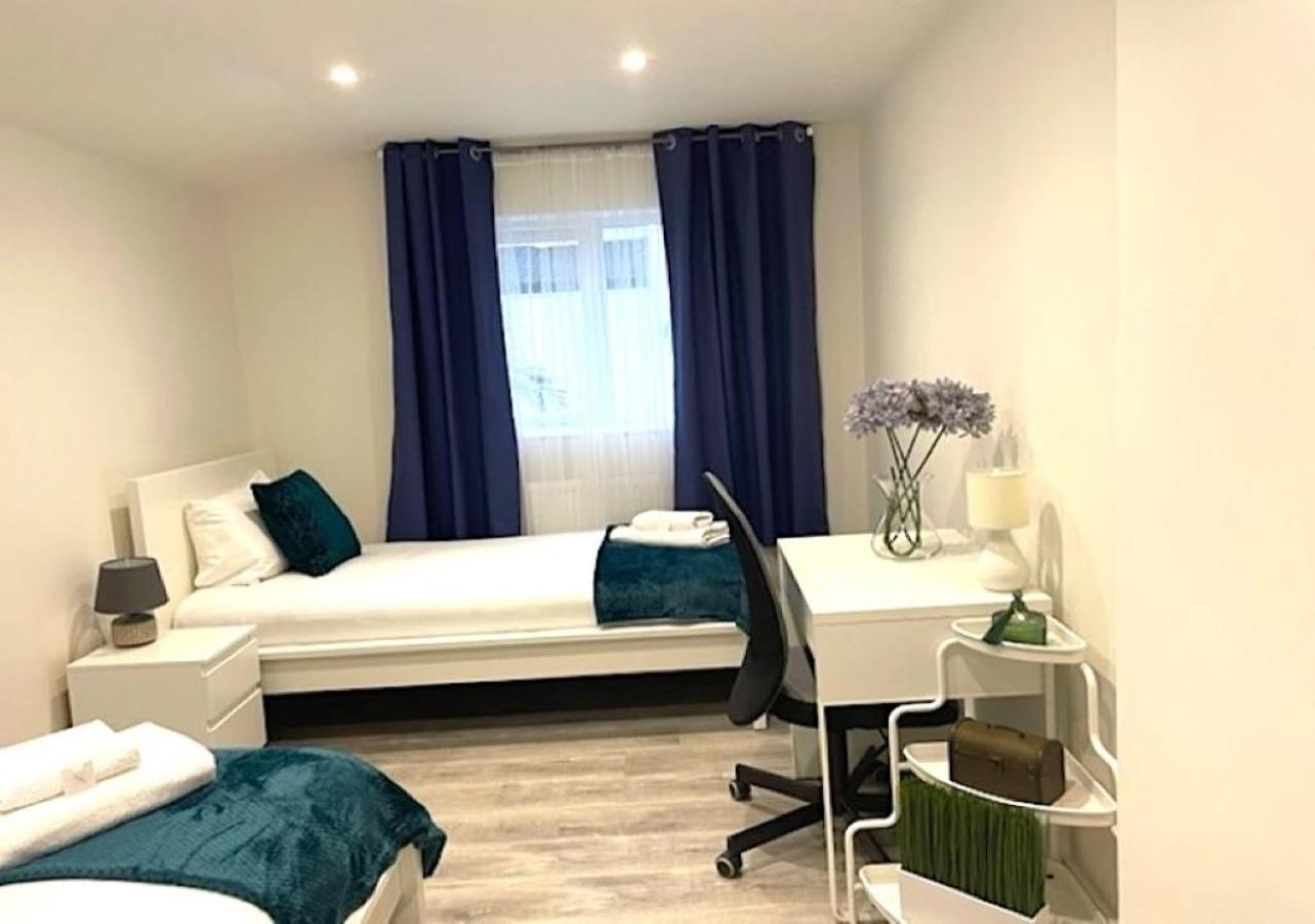 2 Bedroom Serviced # Apartamento