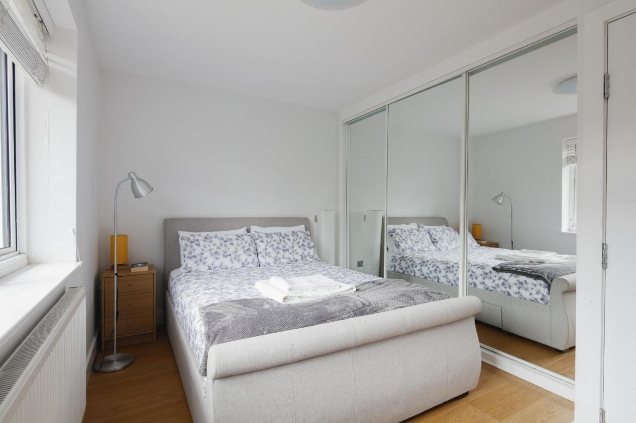 Apartment Bright & Welcoming Garden Flat Sleeps 6 In Style