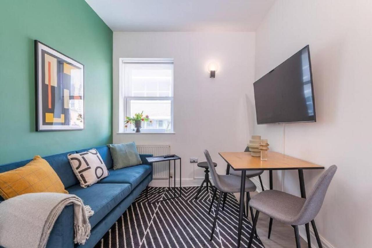 Two Bedroom - Tower Bridge - By Prime M-5 Apartment