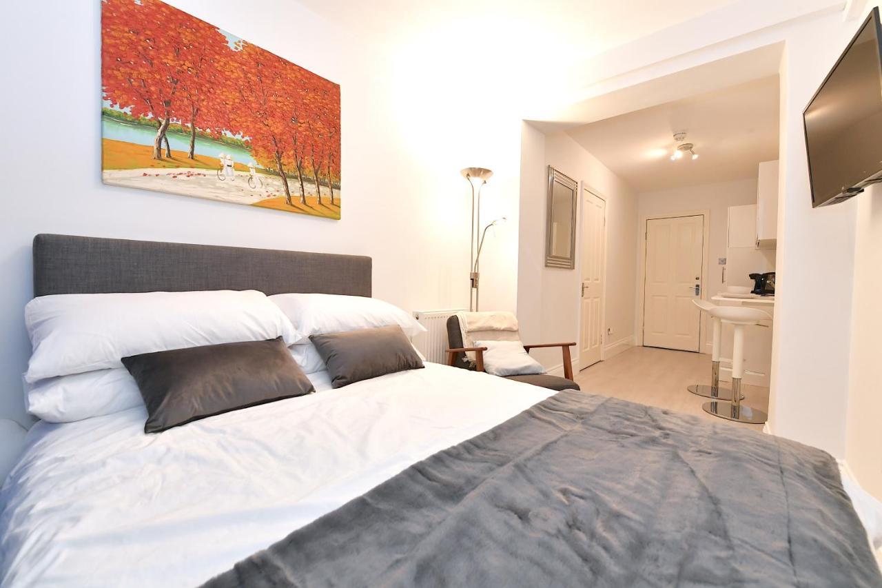 Very Close To Line Underground Shepherds Bush And Westfield Newly Refurbished Apartamento *