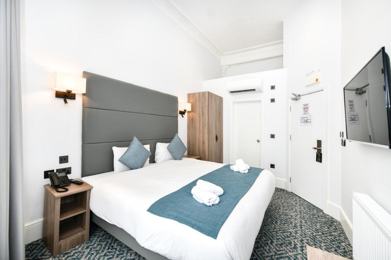 The Chapter - The J Hyde Park Hotel London