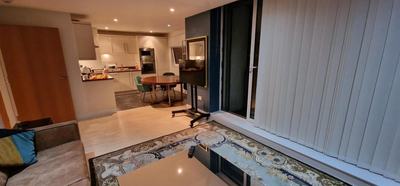 Gallions' Apartamento