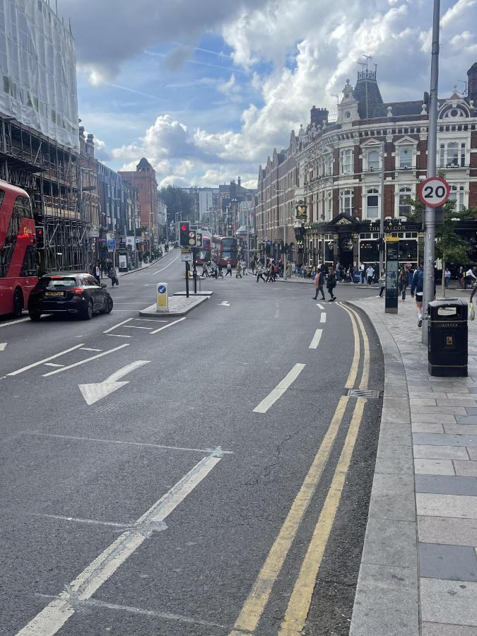 Clapham Junction - 2 Bedroom Alojamento de Acomodação e Pequeno-almoço Londres