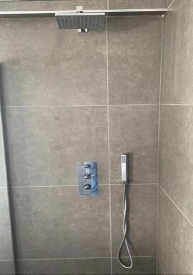 Quarto em Acomodações Particulares Balham, South Spacious 1, 6 Available *
