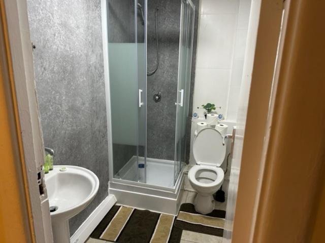 Superb One Bedroom Private