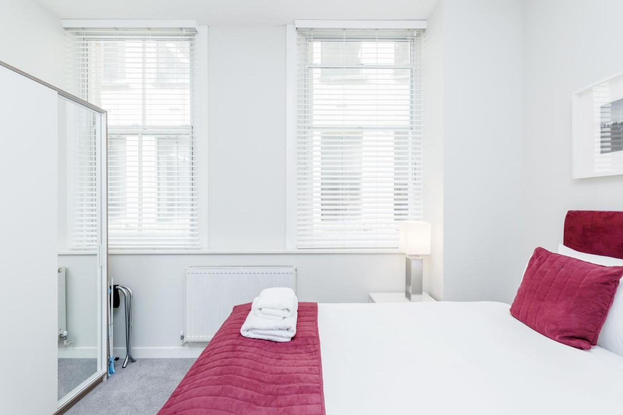 Roomspace Serviced - Sterling House Apartamento *