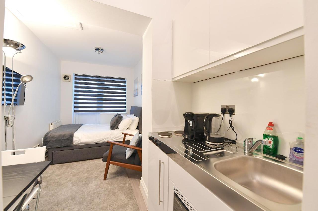 Very Close To Line Underground Shepherds Bush And Westfield Newly Refurbished Apartamento *