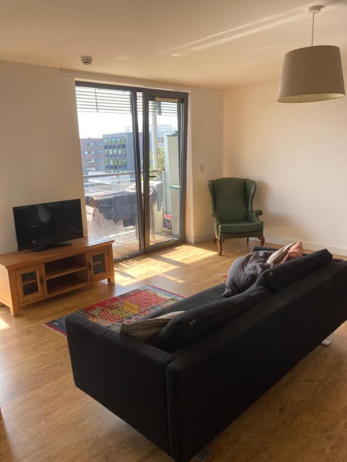 Beautiful With Large Balcony Apartamento