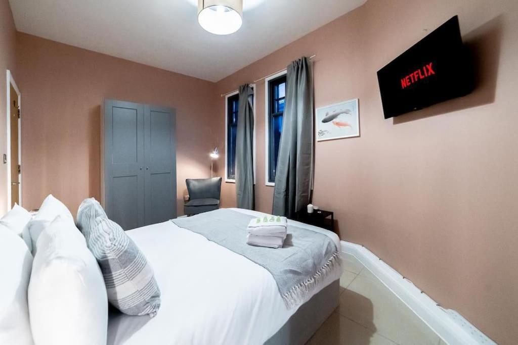 2 Bedroom London