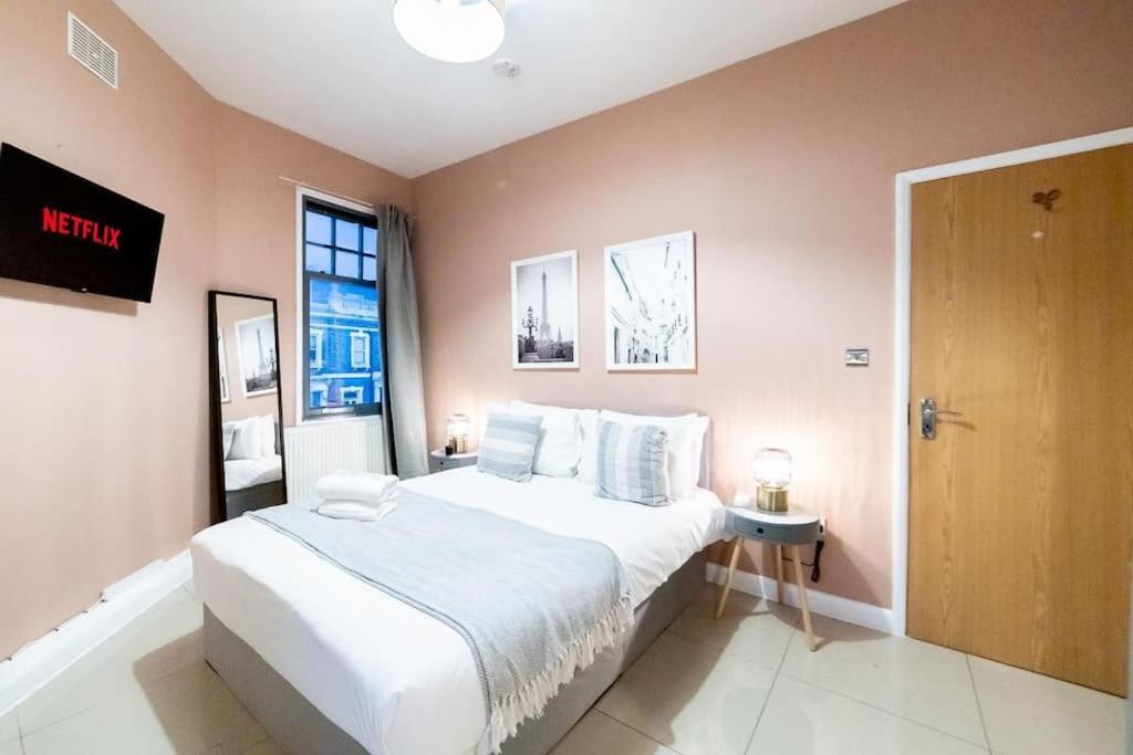 2 Bedroom * London