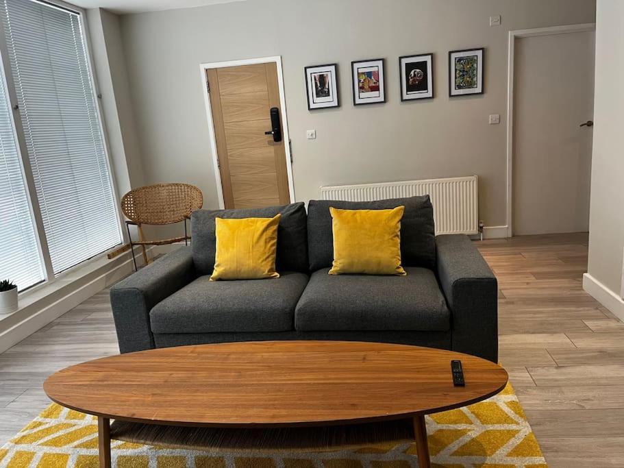 Apartamento Lovely 1-bedroom In N1