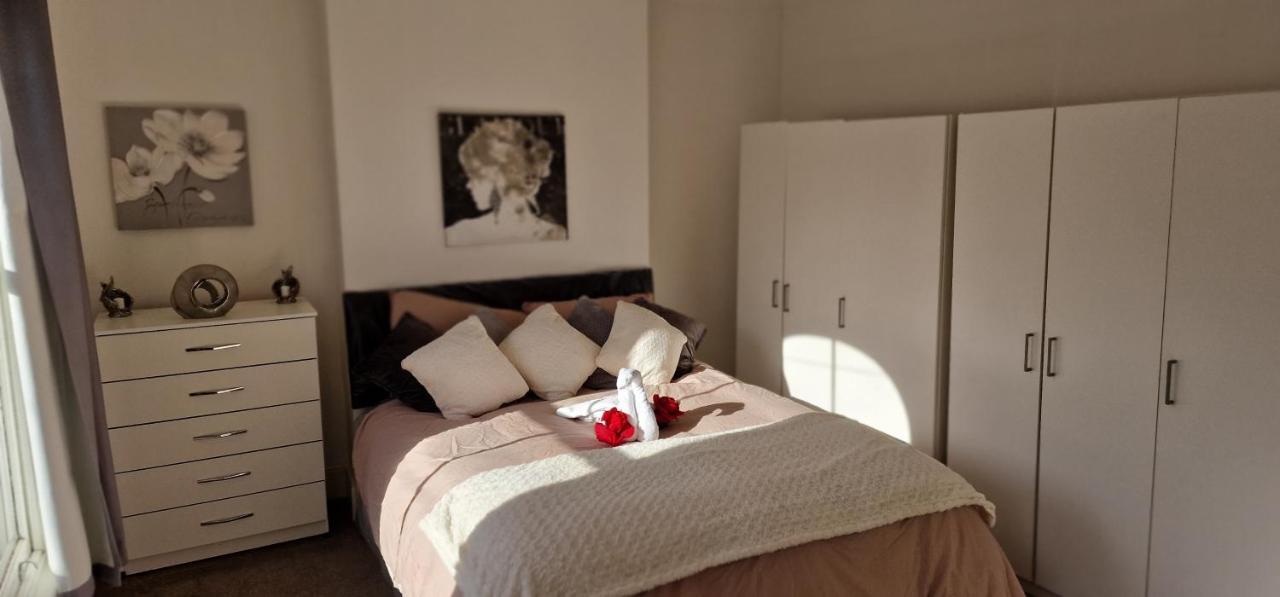 Apartamento Cultural Epicenter, 4 Bedroom, To Do Than Do!