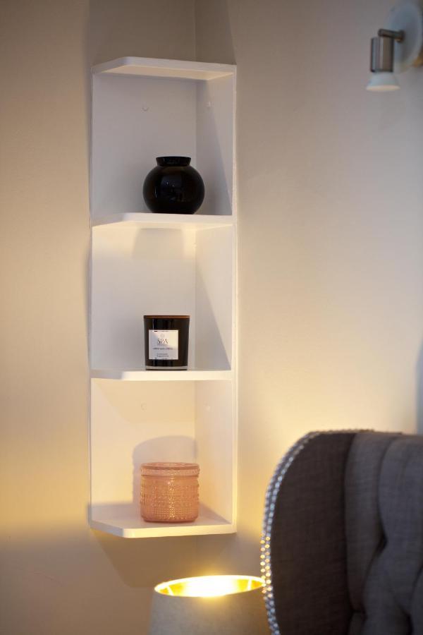 Avari - Winchester Collection * Londres