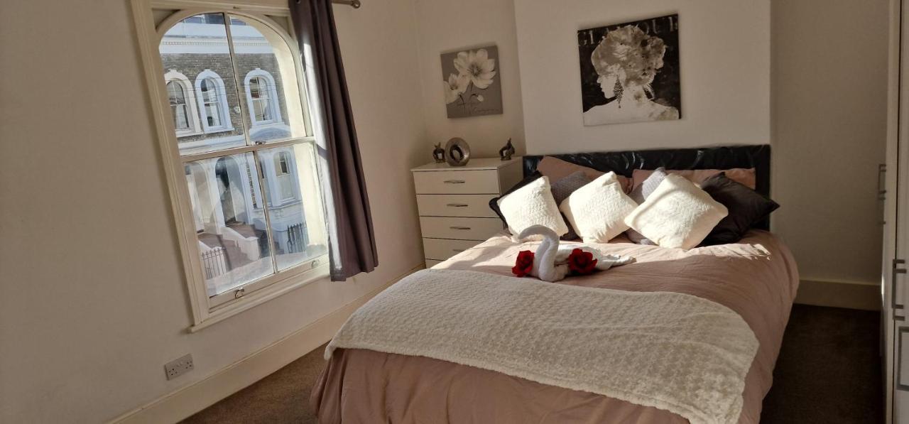 Cultural Epicenter, 4 Bedroom, To Do Than Do! Apartamento