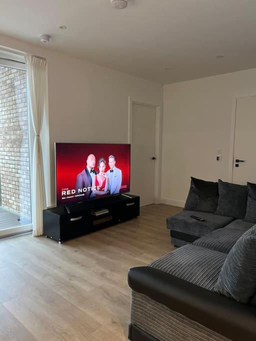Luxurious High Spec 1 Bedroom Apartamento