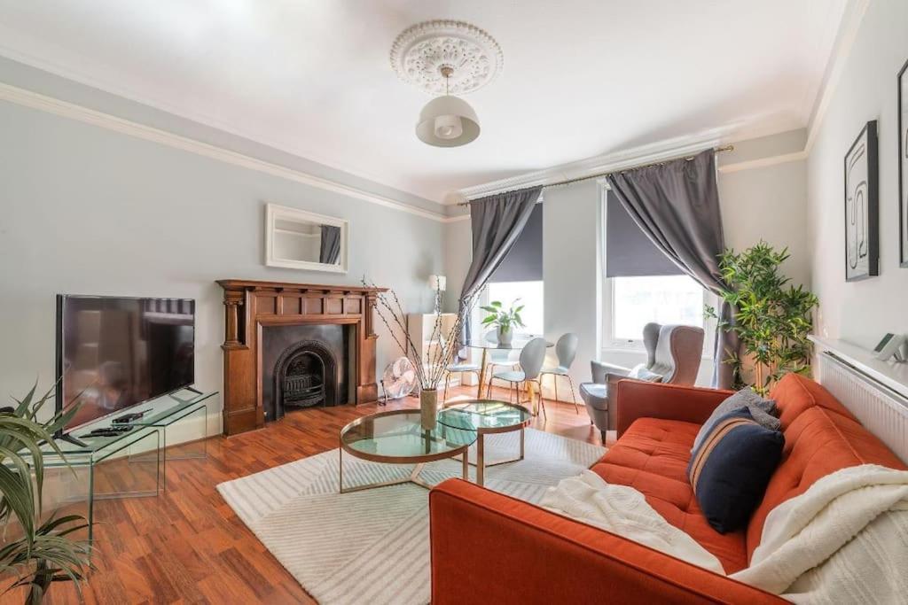 Wonderful Mansion In The Heart Of Marylebone *