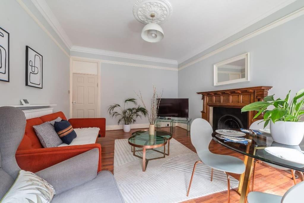 Wonderful Mansion In The Heart Of Marylebone * Londres