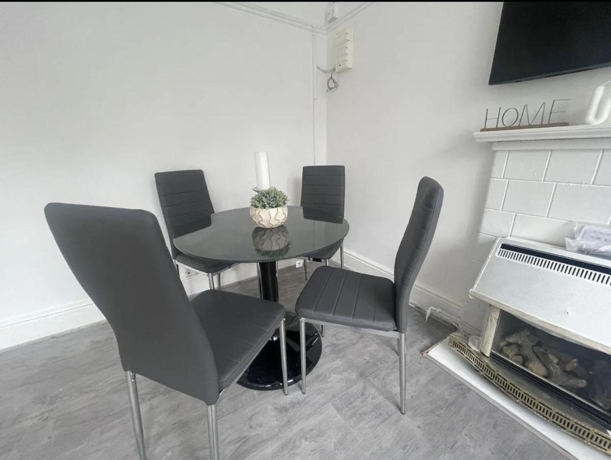 Charming 2 Bed Flat On Tower Bridge Apartamento