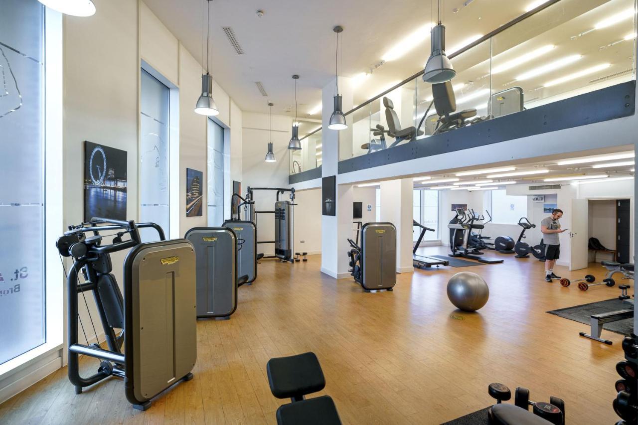 Stylish Fully-equipped One Bedroom With Extra Sofa Bed, Free Secure Parking, Onsite Gym, 24hr Security & Concierge * Londres