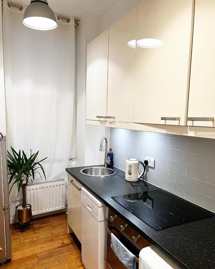 Luxury 2 Bed Flat 2 Min From Station Nearby Other 4 Stations Apartment