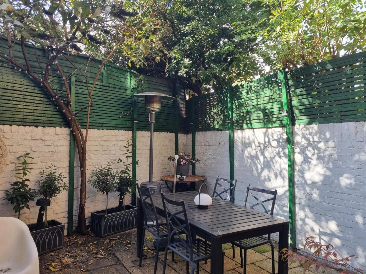 Live Like A Celebrity On Millionaire's Row London