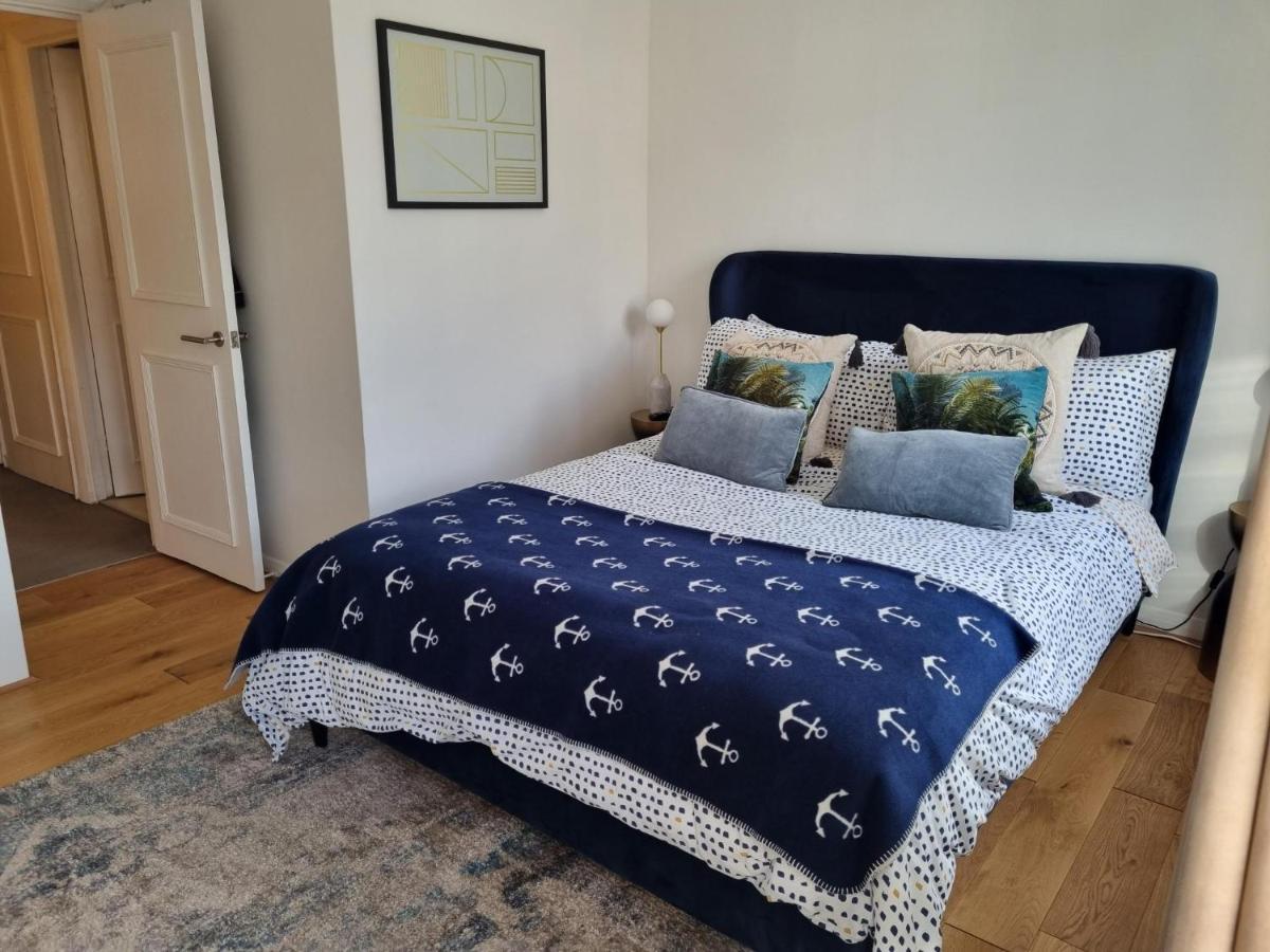 Live Like A Celebrity On Millionaire's Row