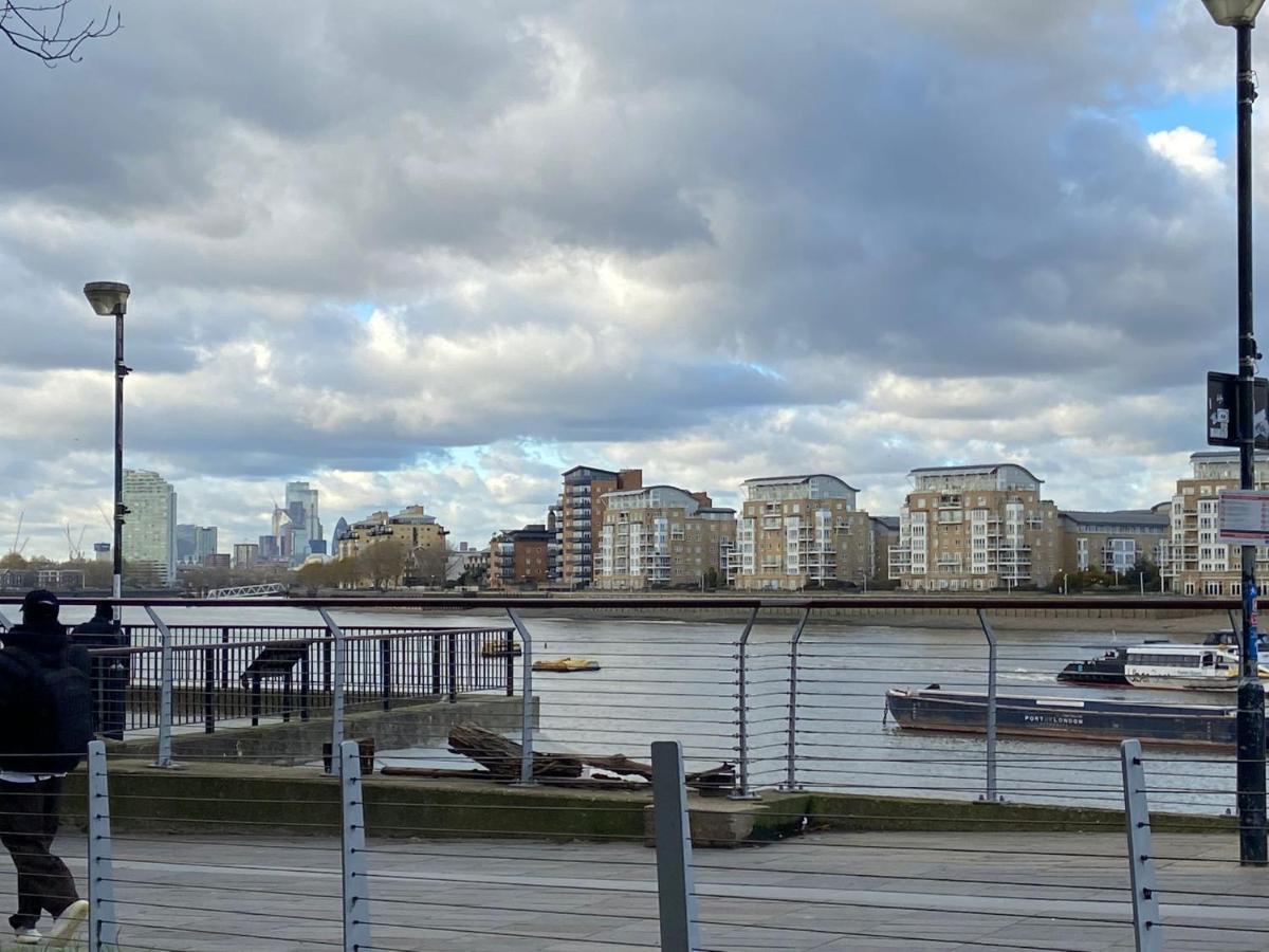 Apartamento 2-bedroom Flat In Cutty-sark, Greenwich ! Londres