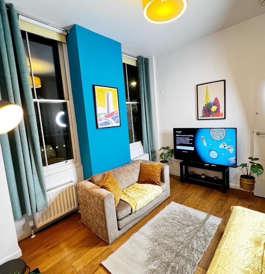 Luxury 2 Bed Flat 2 Min From Station Nearby Other 4 Stations London