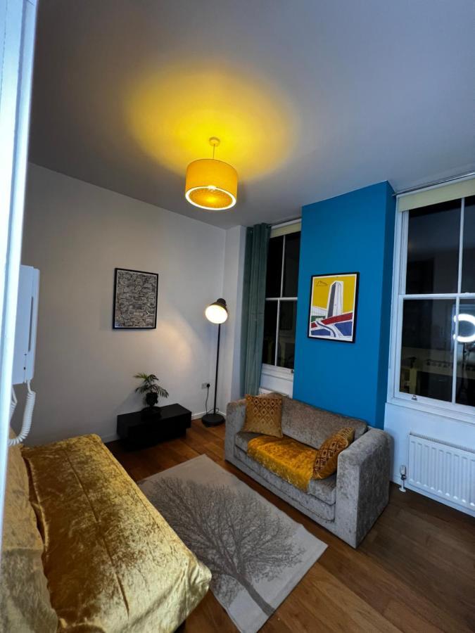 Apartment Luxury 2 Bed Flat 2 Min From Station Nearby Other 4 Stations London