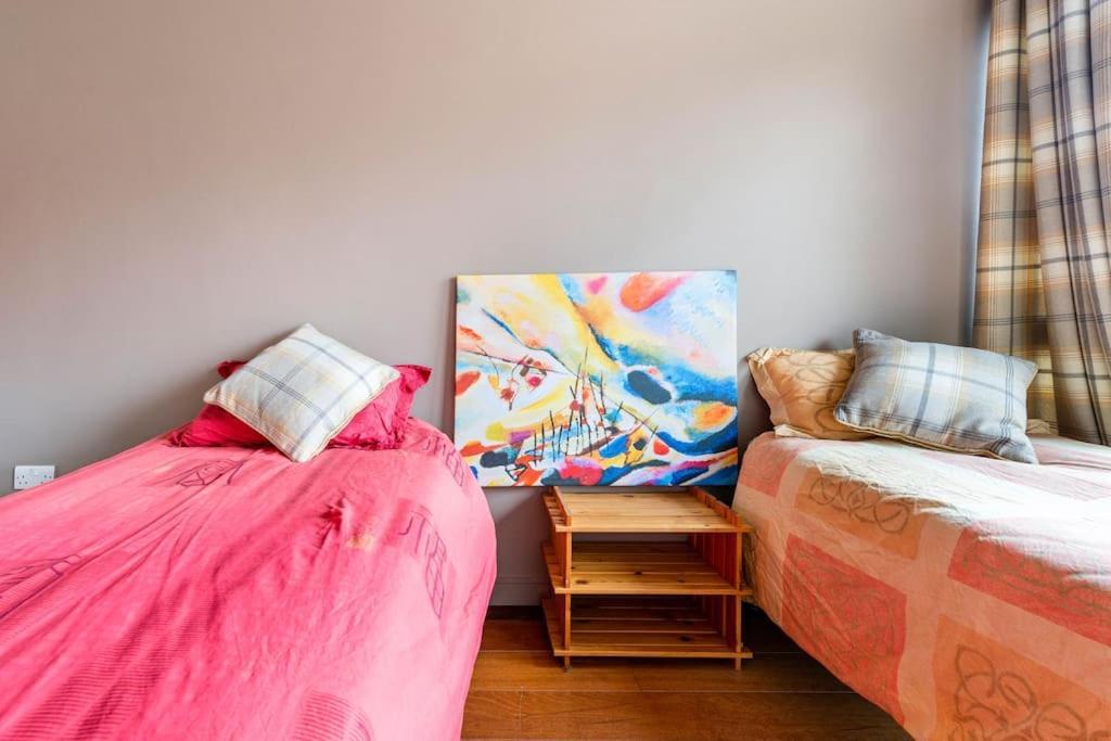 Luxurious Flat Sunny, Quiet, Design, Lift, Balcony * Londres