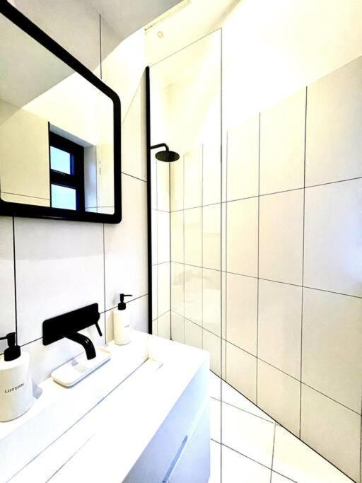 Modern Chic Flat In Shoreditch Londres
