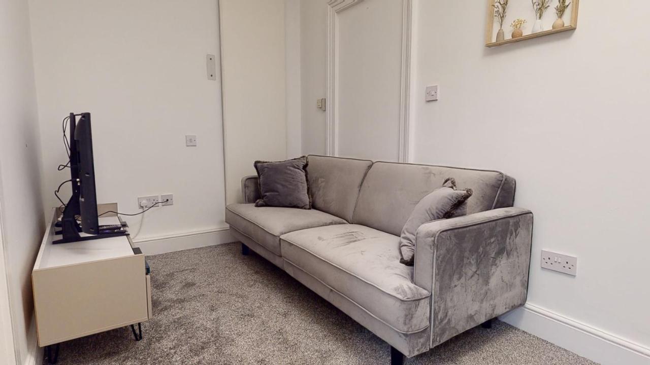 Camden Reach - Engels 2 Bedroom * Londres