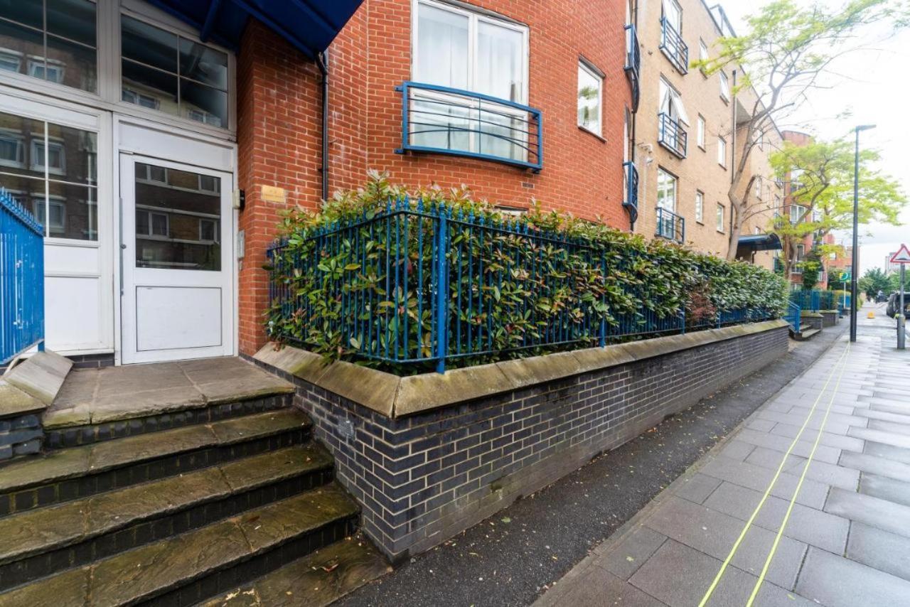 Lovely Penthouse Near Canary Wharf Londen