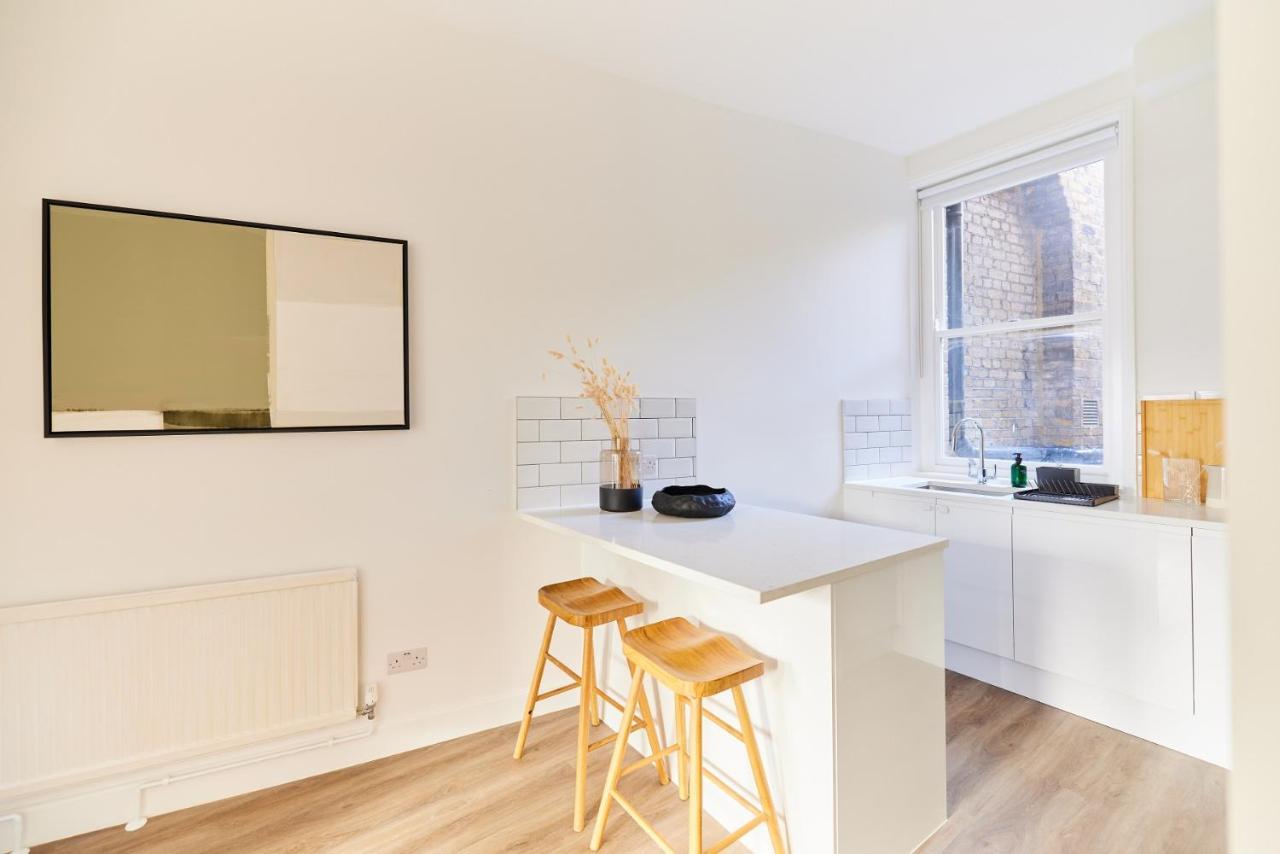 The Fulham Escape - Alluring 5bdr Flat Apartamento Londres