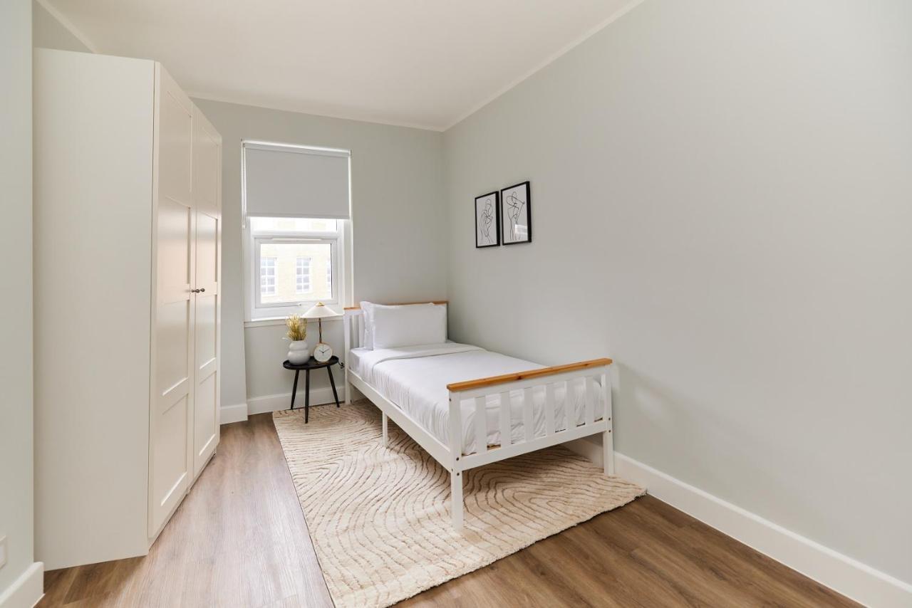 The Fulham Escape - Alluring 5bdr Flat Apartamento Londres