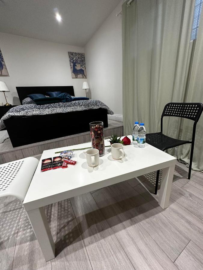 Apartment Charming In London