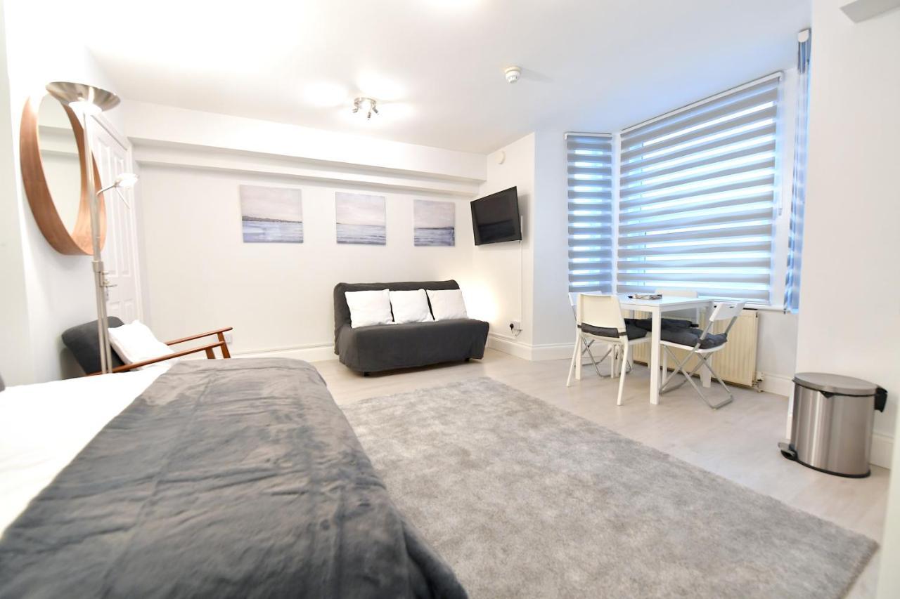 Very Close To Line Underground Shepherds Bush And Westfield Newly Refurbished Apartamento